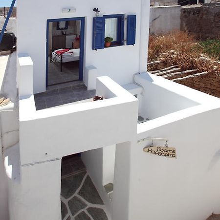 Margarita'S Rooms Folegandros Town Luaran gambar