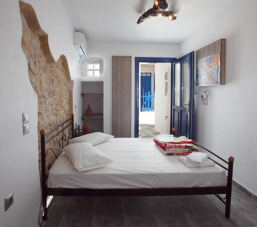 Margarita'S Rooms Folegandros Town Bilik gambar