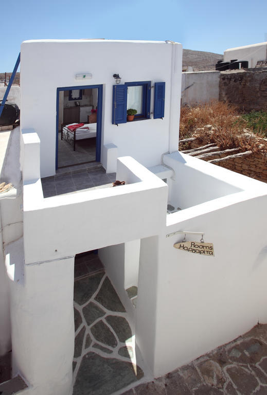 Margarita'S Rooms Folegandros Town Luaran gambar