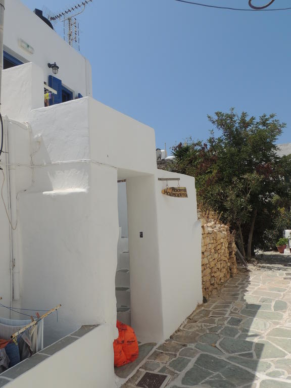 Margarita'S Rooms Folegandros Town Luaran gambar